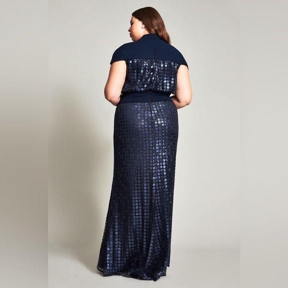 TADASHI SHOJI / NWT Kyo embroidered high slit gown SEQUIN maxi dress navy 1X - Picture 4 of 8